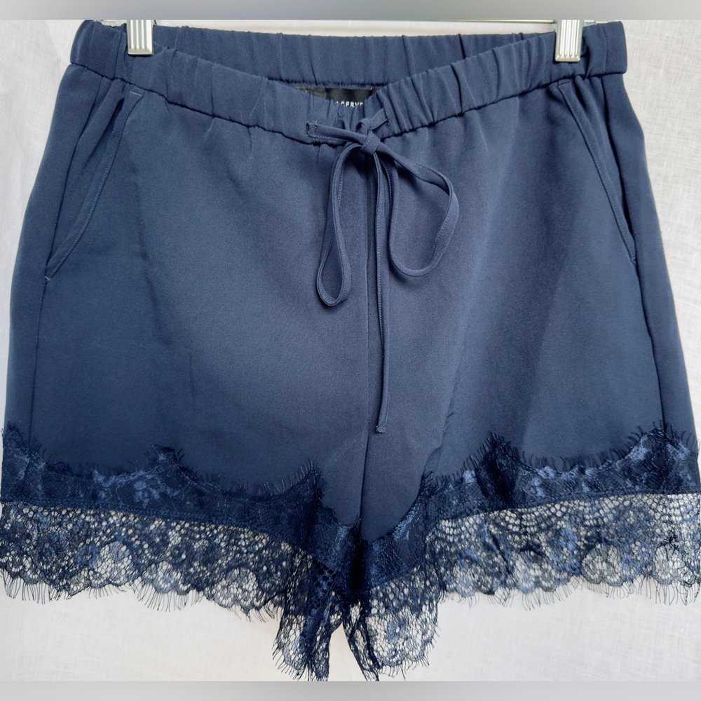 Reserved Women’s Lace Trimmed Shorts with Elastic & Drawstring Waist and Pockets